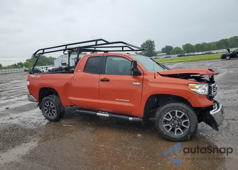2017 Toyota Tundra Double Cab Sr z USA, uszkodzony, nr VIN 5TFUW5F14HX633486
